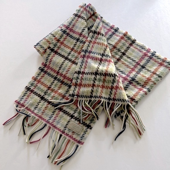 COACH || Checked Wool & Cashmere Fringe Scarf. - Picture 2 of 6